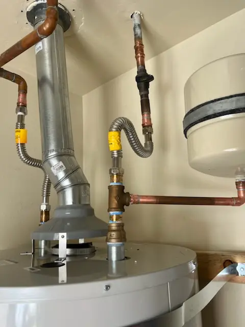 Water heater installation and plumbing repair in Bel Air South